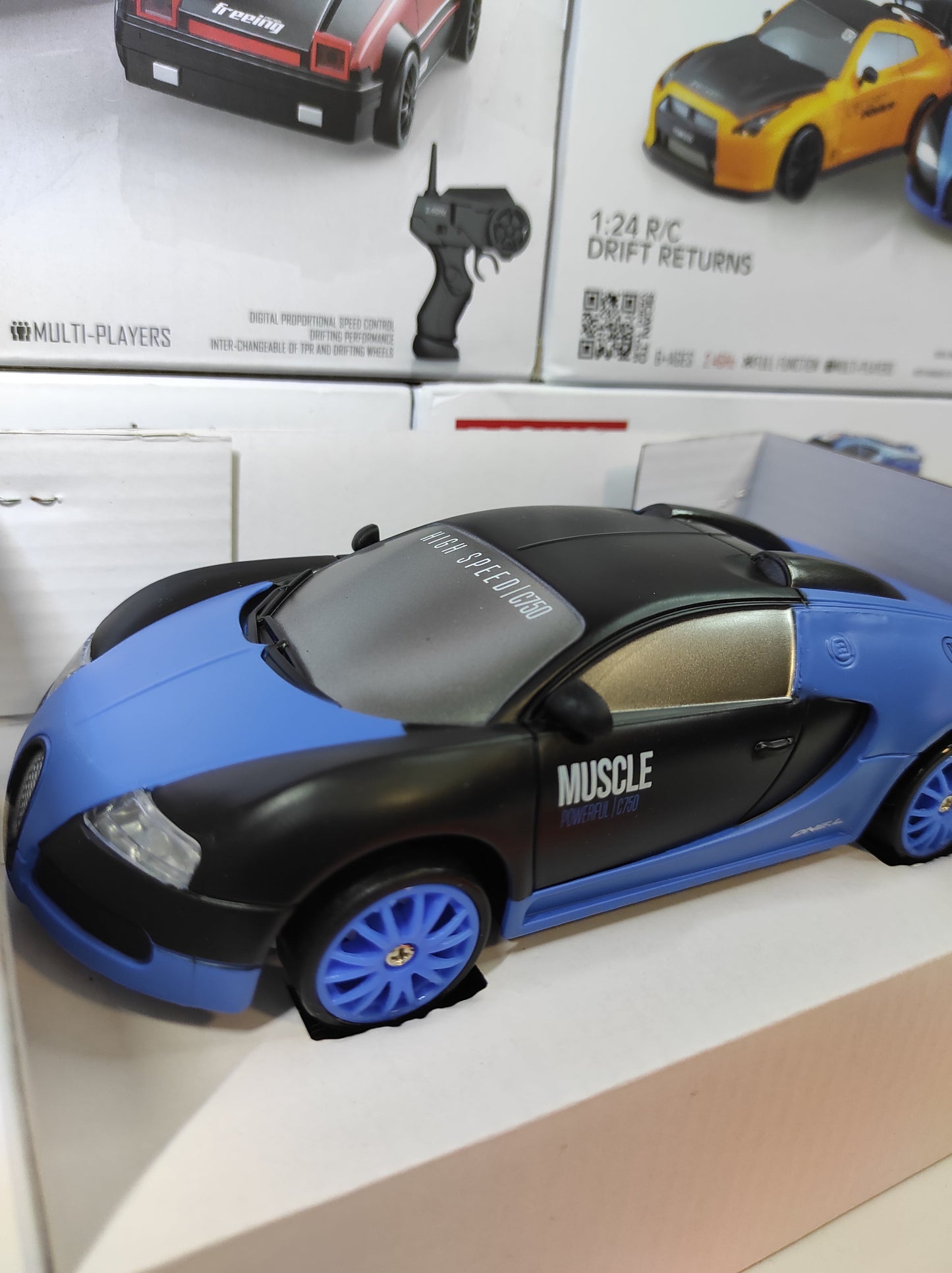 Coche teledirigido drift 1:24 BUCATTI AZUL - additional image 1