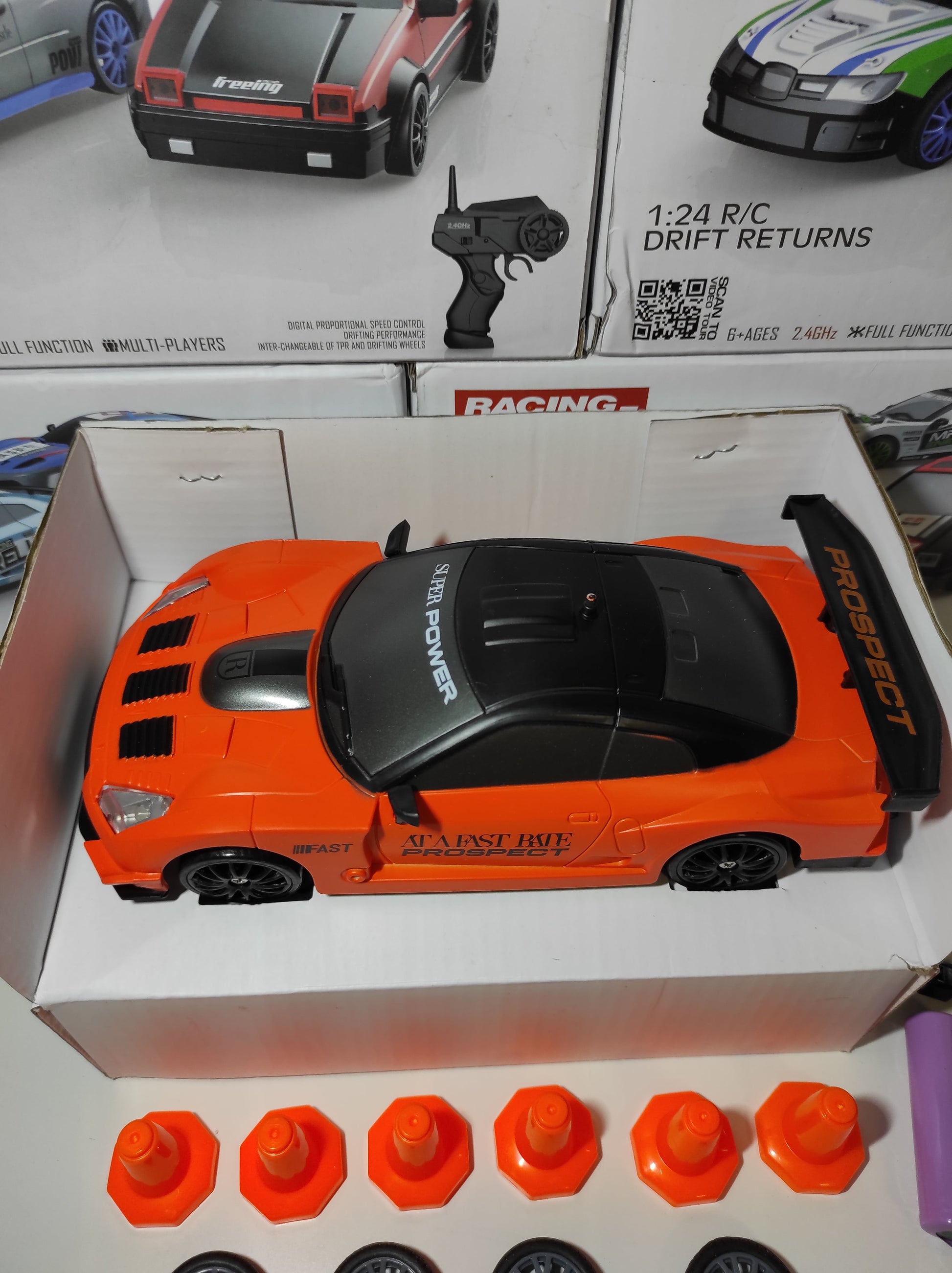 Coche teledirigido drift 1:24 GTR NARANJA - additional image 10