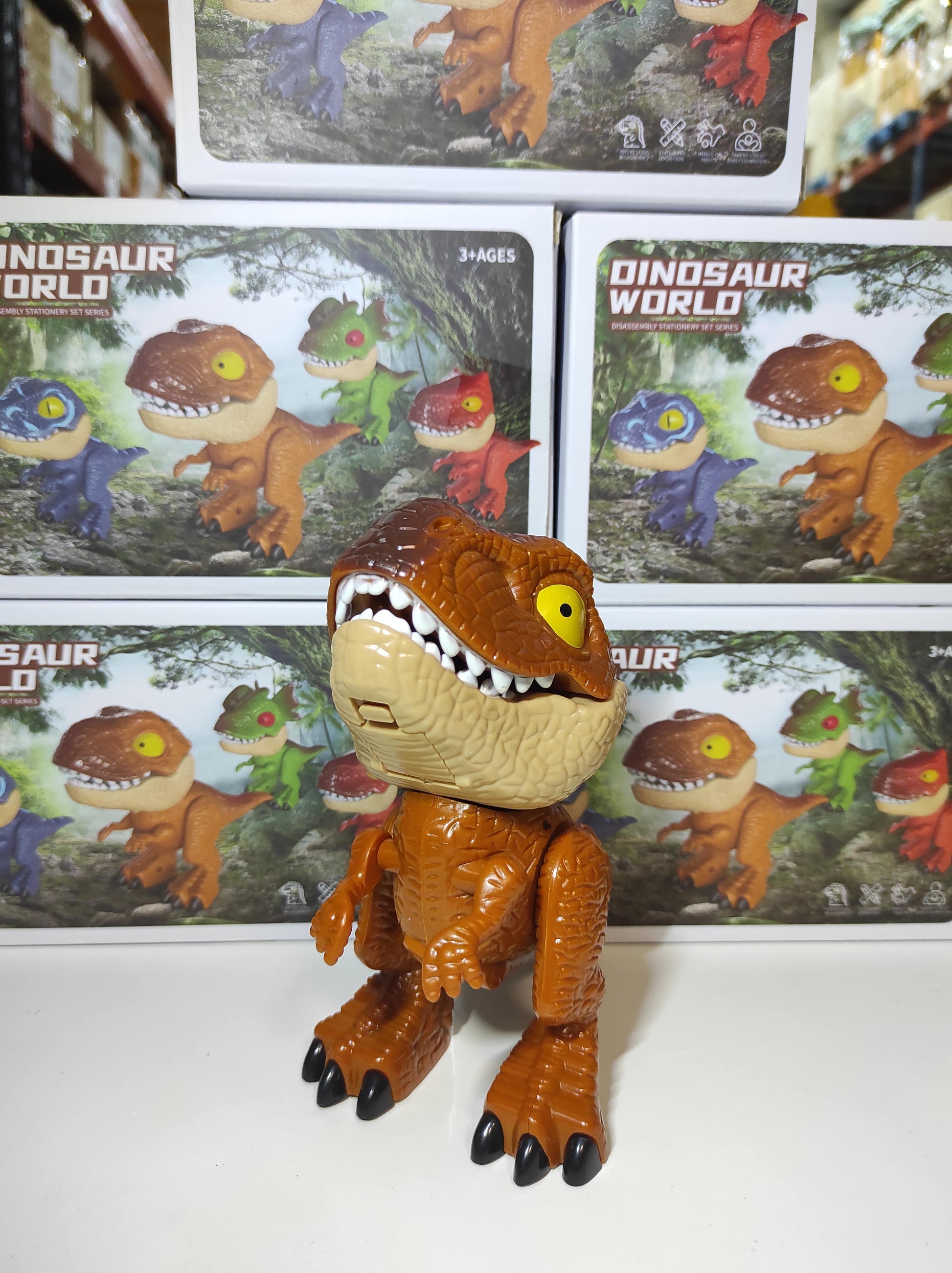 Juego de papelería de dinosaurio 5 en 1 - additional image 3